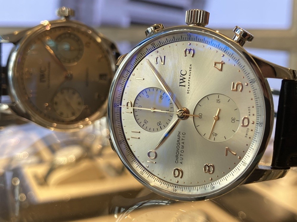 replicas watches