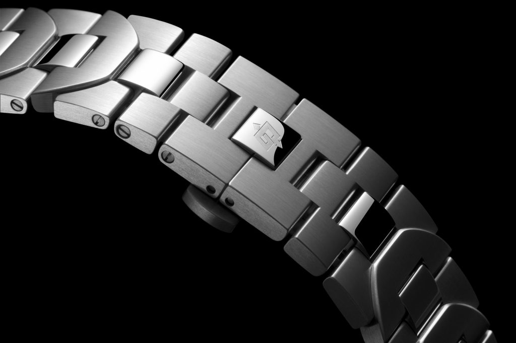 replicas watches